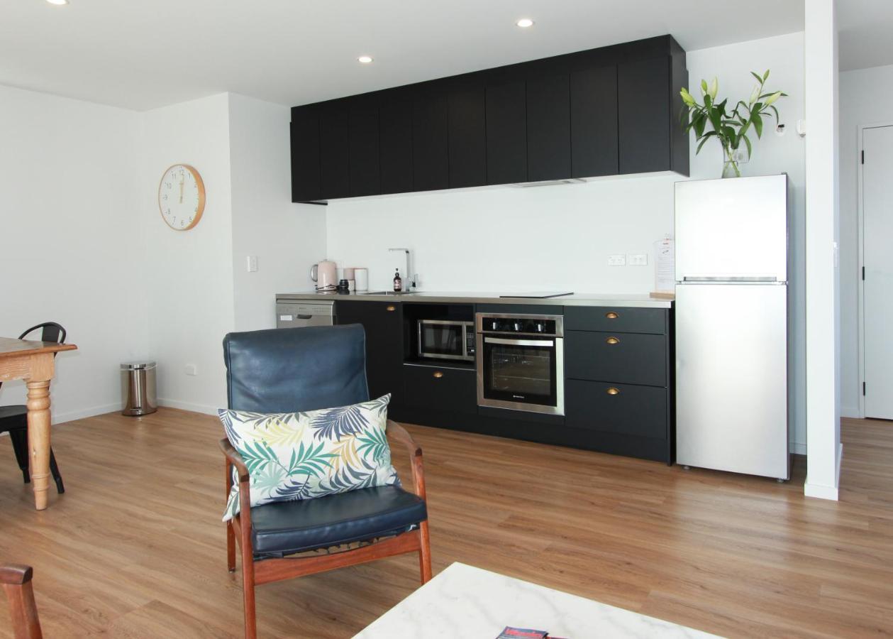 3 - Sunny Brand New House Wanaka Exterior foto