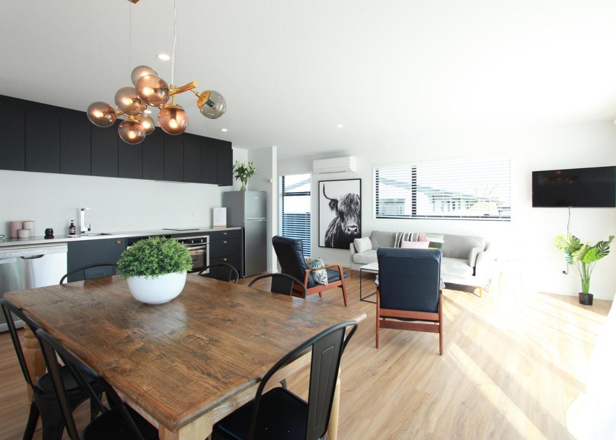 3 - Sunny Brand New House Wanaka Exterior foto