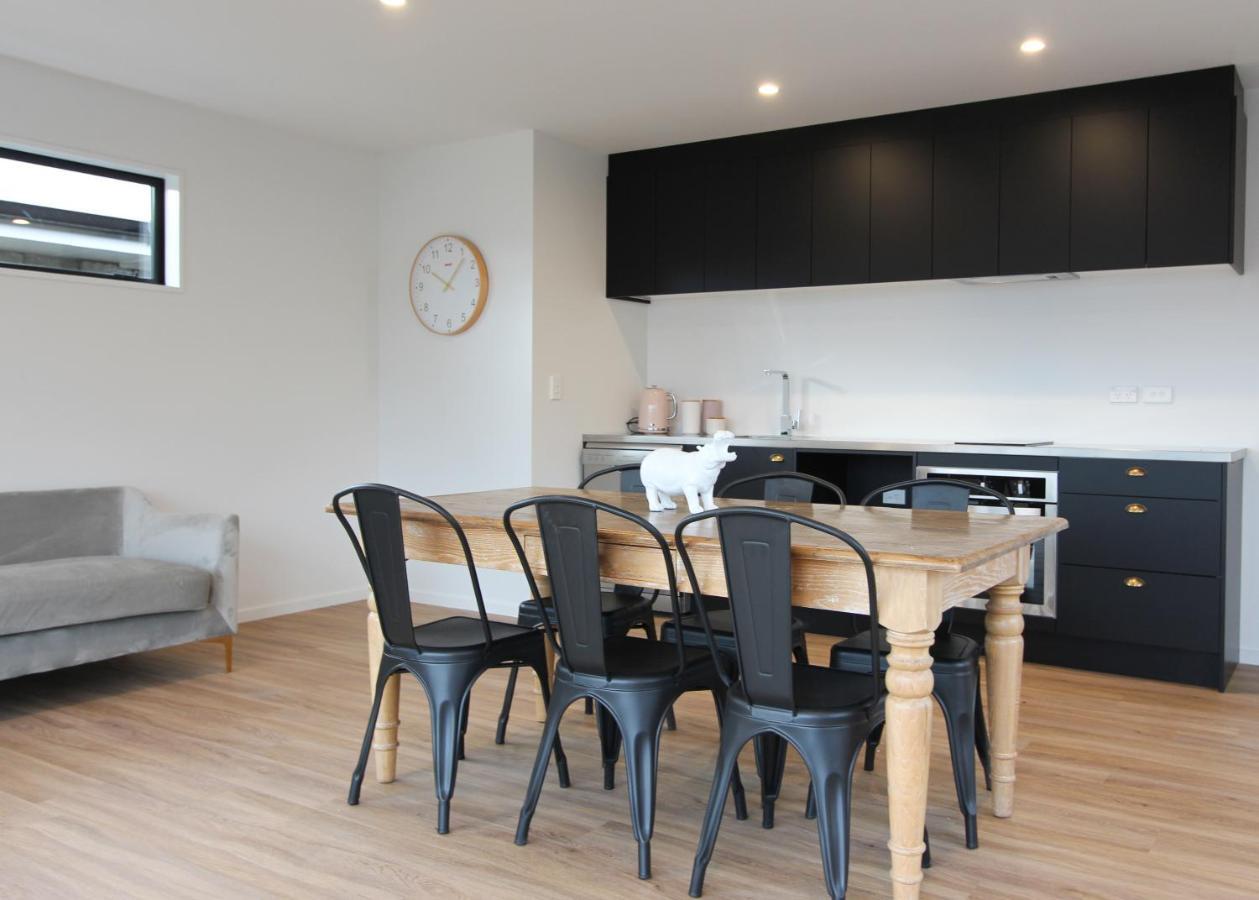 3 - Sunny Brand New House Wanaka Exterior foto